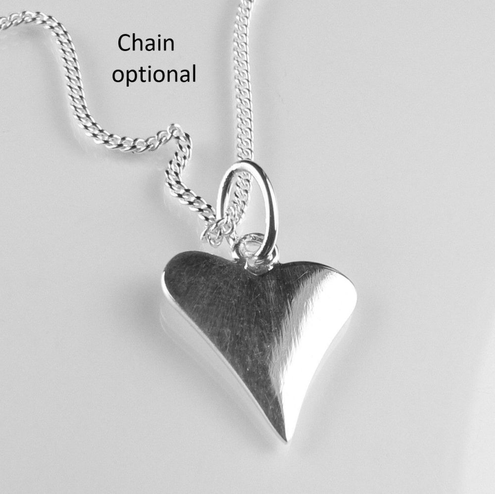 Sterling silver 11mm quirky heart pendant, with/out 16" or 18" fine curb chain, in a gift box, with silver polishing cloth