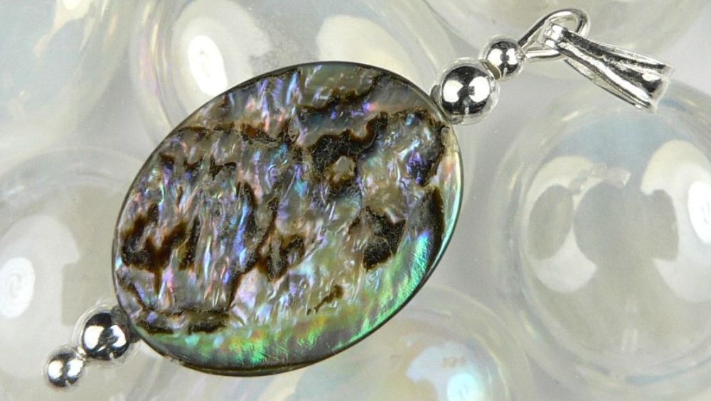 Sterling silver Abalone shell double sided pendant in a gift box (shell 16x12mm +/-) (#10999)