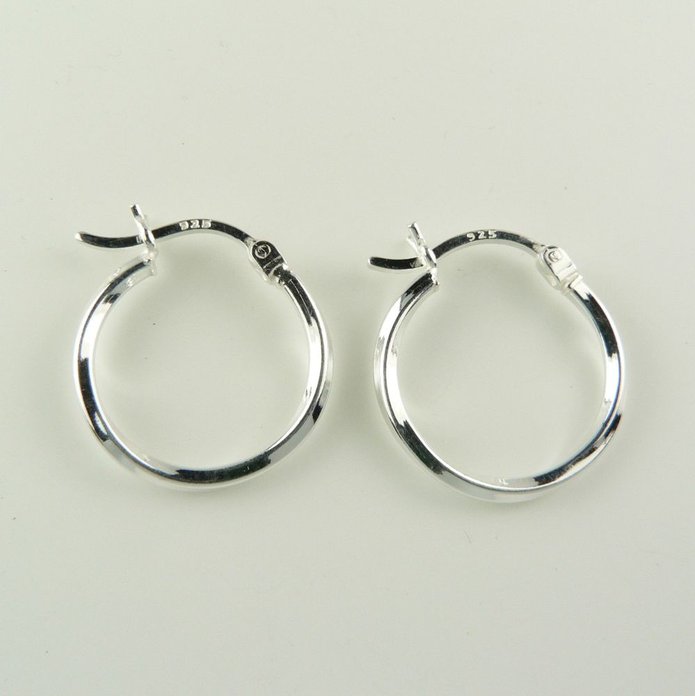 Pair of sterling silver 15mm square twist, hinged, hoop earrings, in a gift box