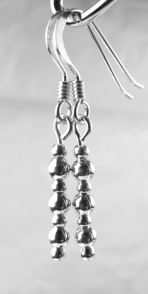 Sterling silver drop earrings, on either fish or kidney wires, in a gift box - beads 3mm, 2mm (ref 8786)