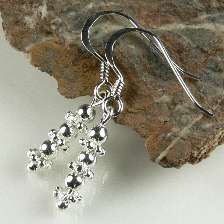 Sterling silver drop earrings, on either fish or kidney wires, in a gift box - beads 3mm & daisies (ref 8915)