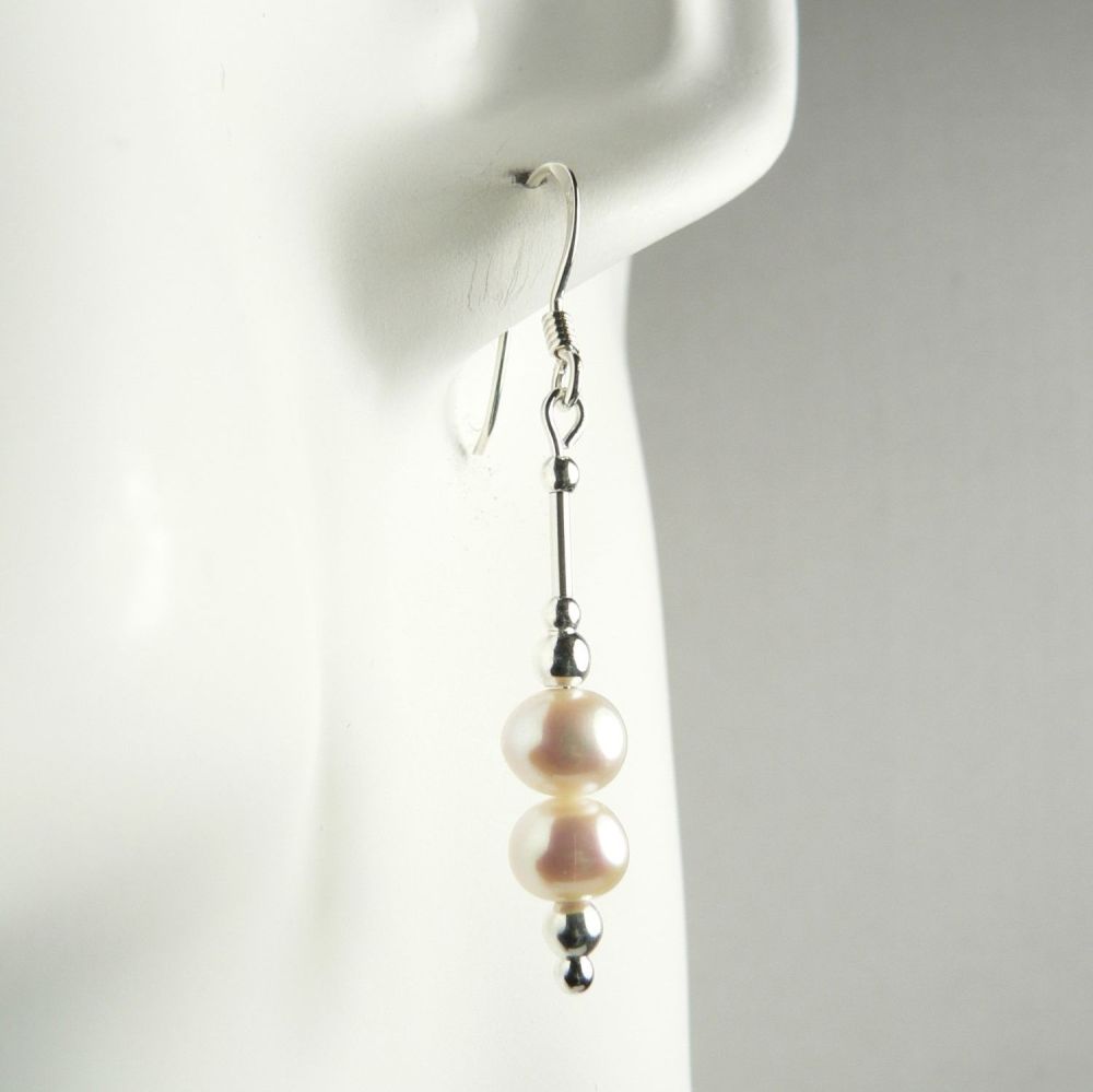 Pair of sterling silver freshwater potato pearl drop earrings, in a gift box (M)