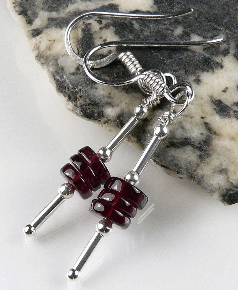 Sterling silver & Rhodolite Garnet semi-precious stone drop earrings, in a gift box (M)