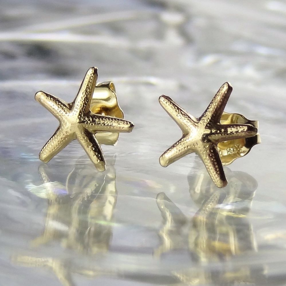 Starfish stud earrings store