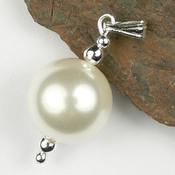 With/without a fine curb chain, sterling silver & shell pearl pendant, in a gift box - 12mm (+/-) white