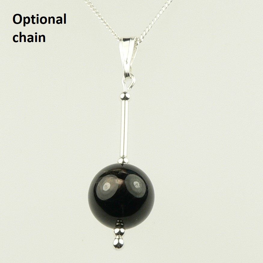 Sterling silver 10mm (+/-) Hypersthene semi-precious stone pendant, with optional chain, in a gift box (L)