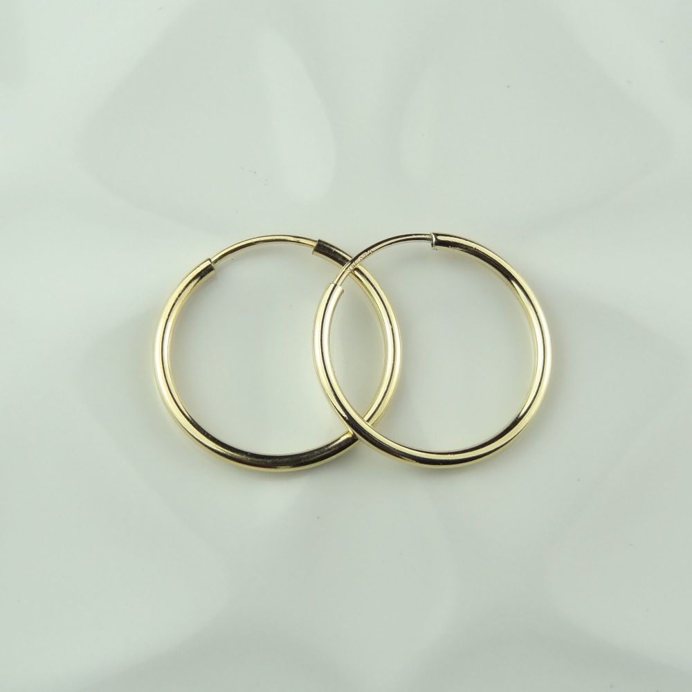 16mm 14k gold filled hoop earrings, in a gift box