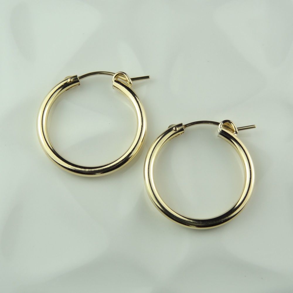 22mm 14k gold filled hinged hoop earrings, in a gift box