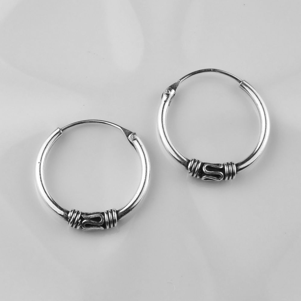 Sterling silver 14mm Bali-style threader hoop earrings, in a gift box