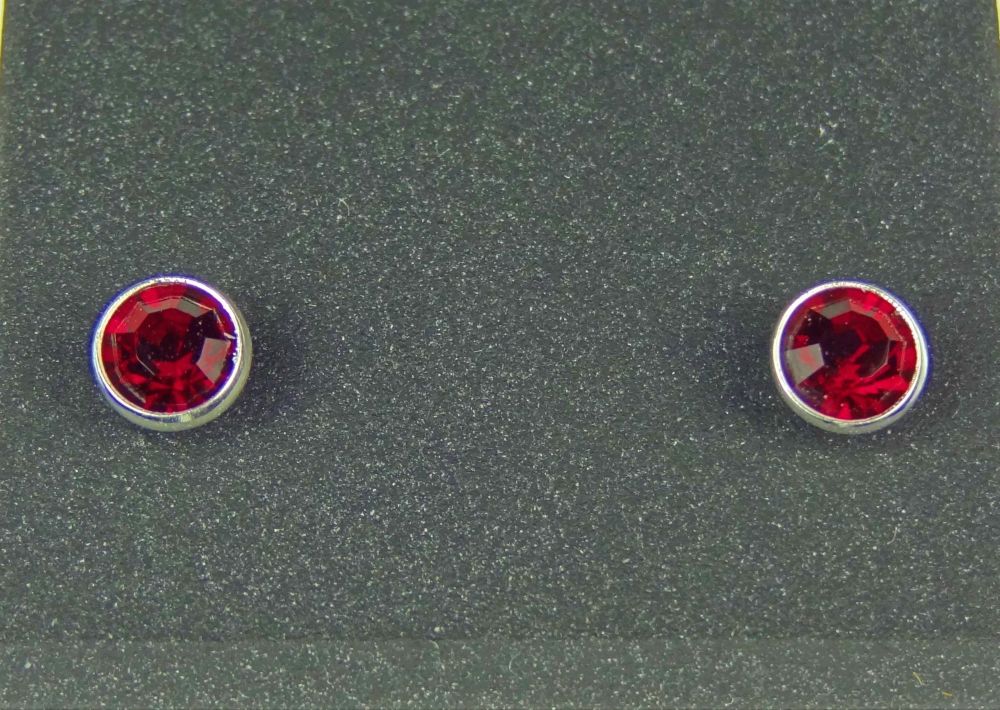 Dainty 4.5mm sterling silver stud earrings made with Swarovski crystals, in a gift box (Garnet coloured/January birthstone)
