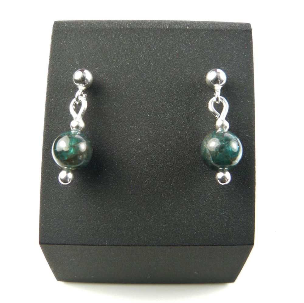 Sterling silver & 6mm (+/-) green Tourmaline A-Grade semi-precious stone drop earrings, in a gift box (8851)