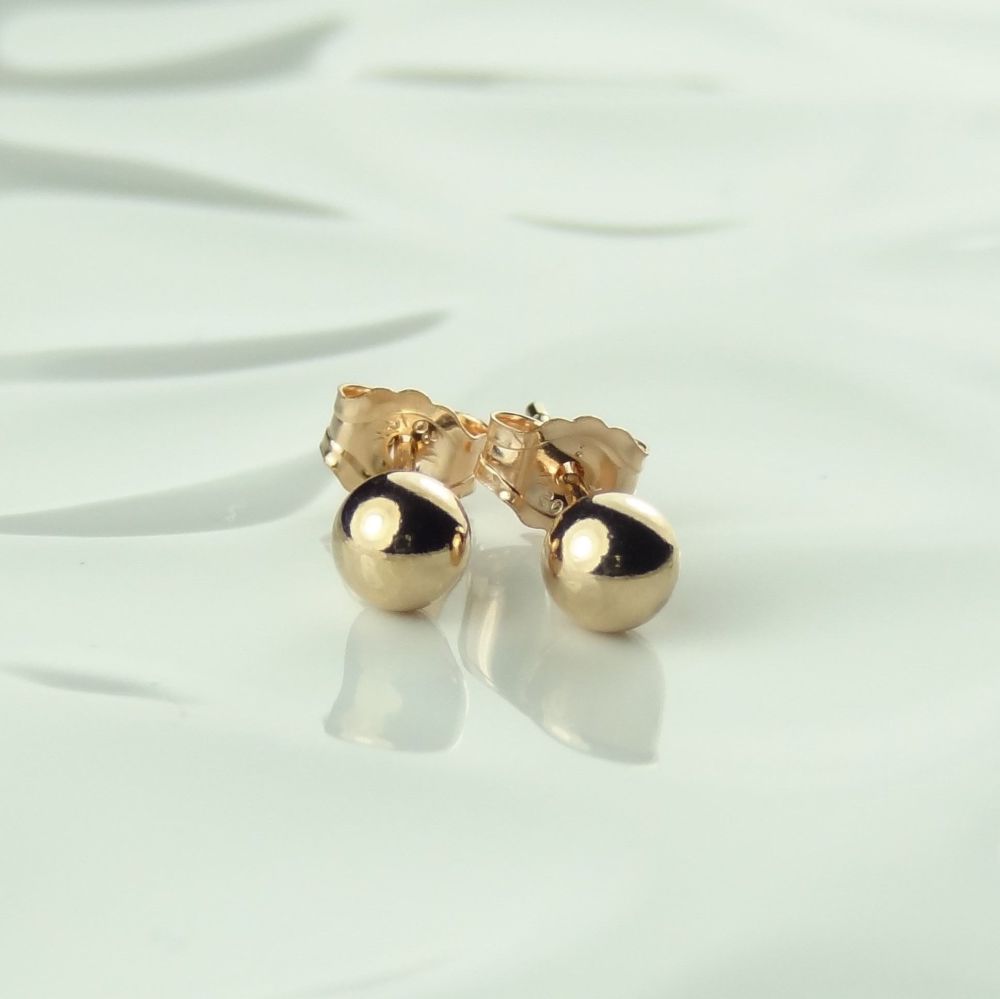 4mm, 14k rose gold filled stud earrings, in a gift box