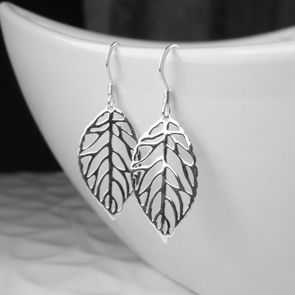 Sterling silver earrings with 26x15mm filigree leaves, on fish wires, in a gift box