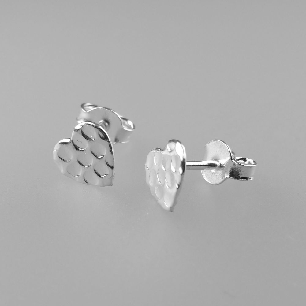 8mm hammered sterling silver heart stud earrings