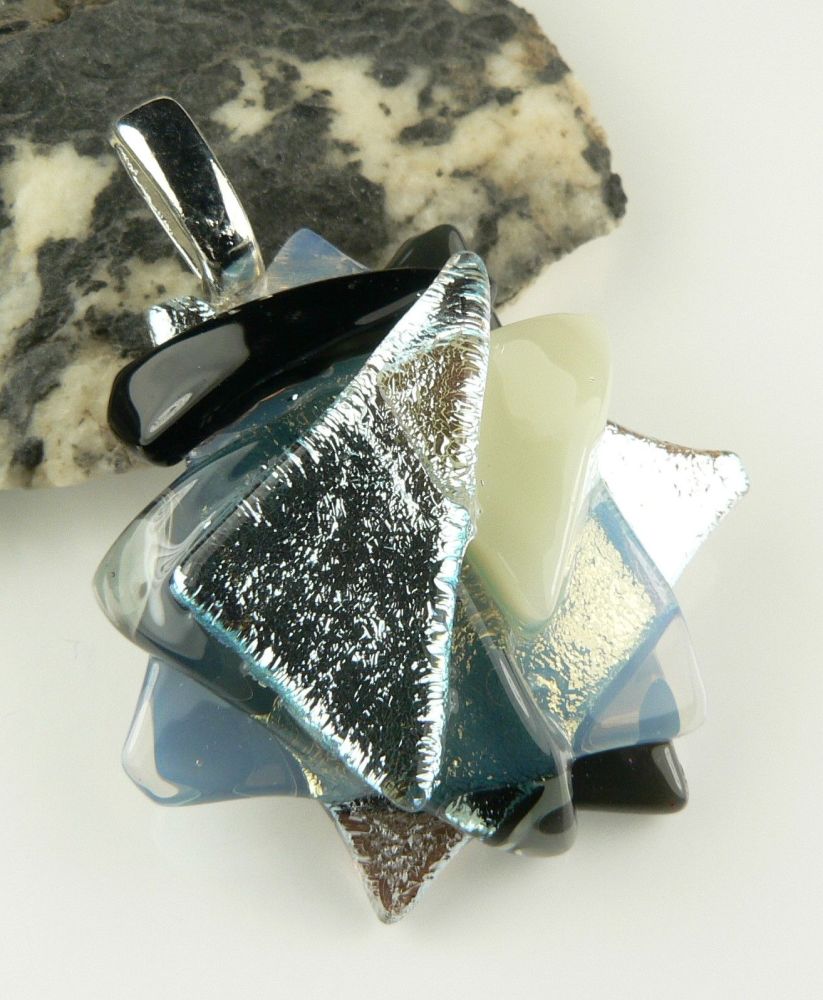 4.3cm monochrome textured genuine dichroic glass pendant, with leather cord & gift box (#30379)