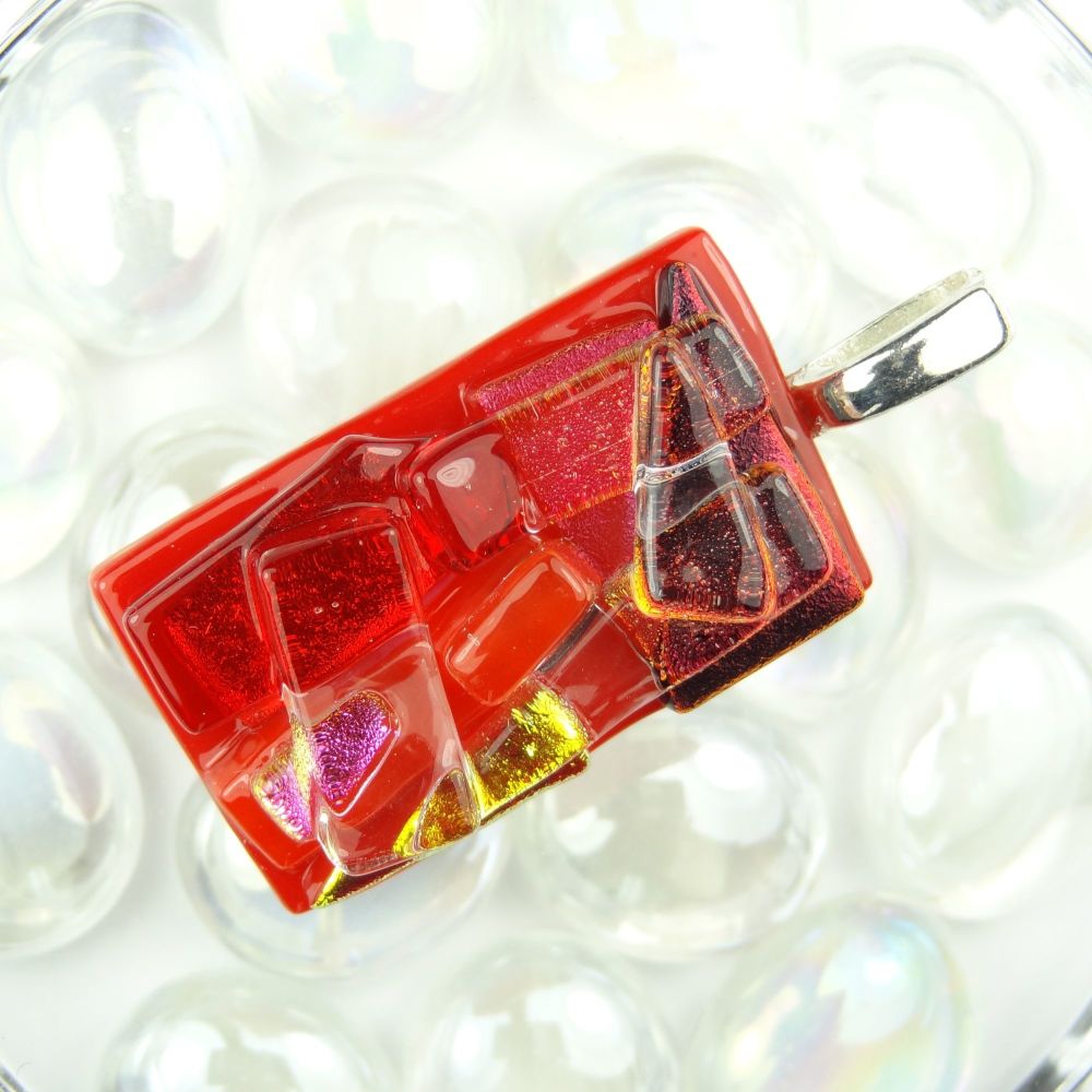 4.5cm red textured Dichroic glass pendant, with leather cord & gift box (#30187)