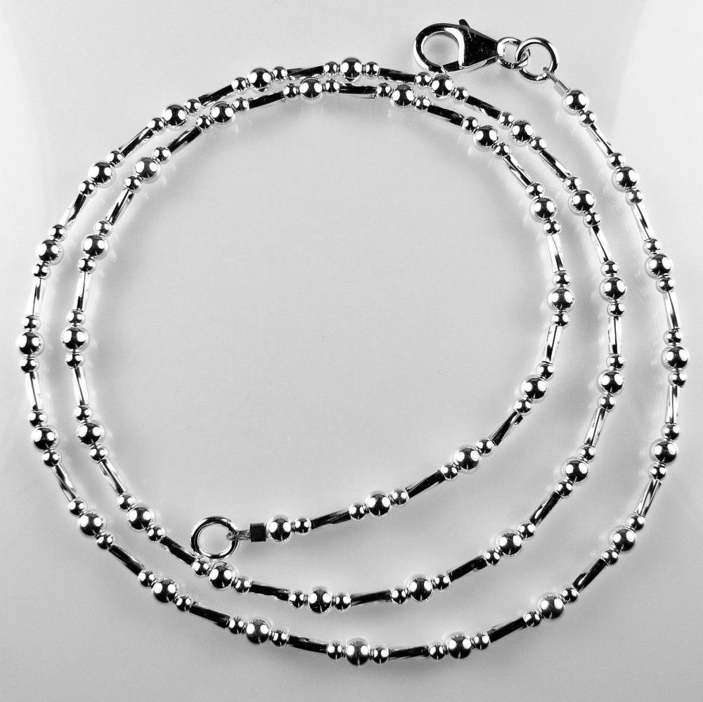 Sterling silver twists & balls beaded necklace, with lobster clasp