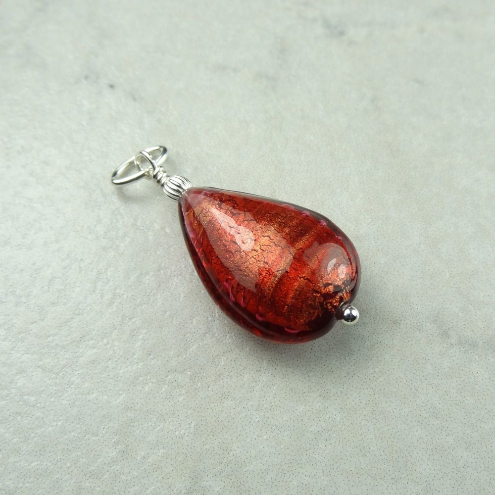 20x14x8mm (+/-) genuine Murano glass pear drop & sterling silver pendant, with/out a chain, in a gift box - Rubino Gold Foiled