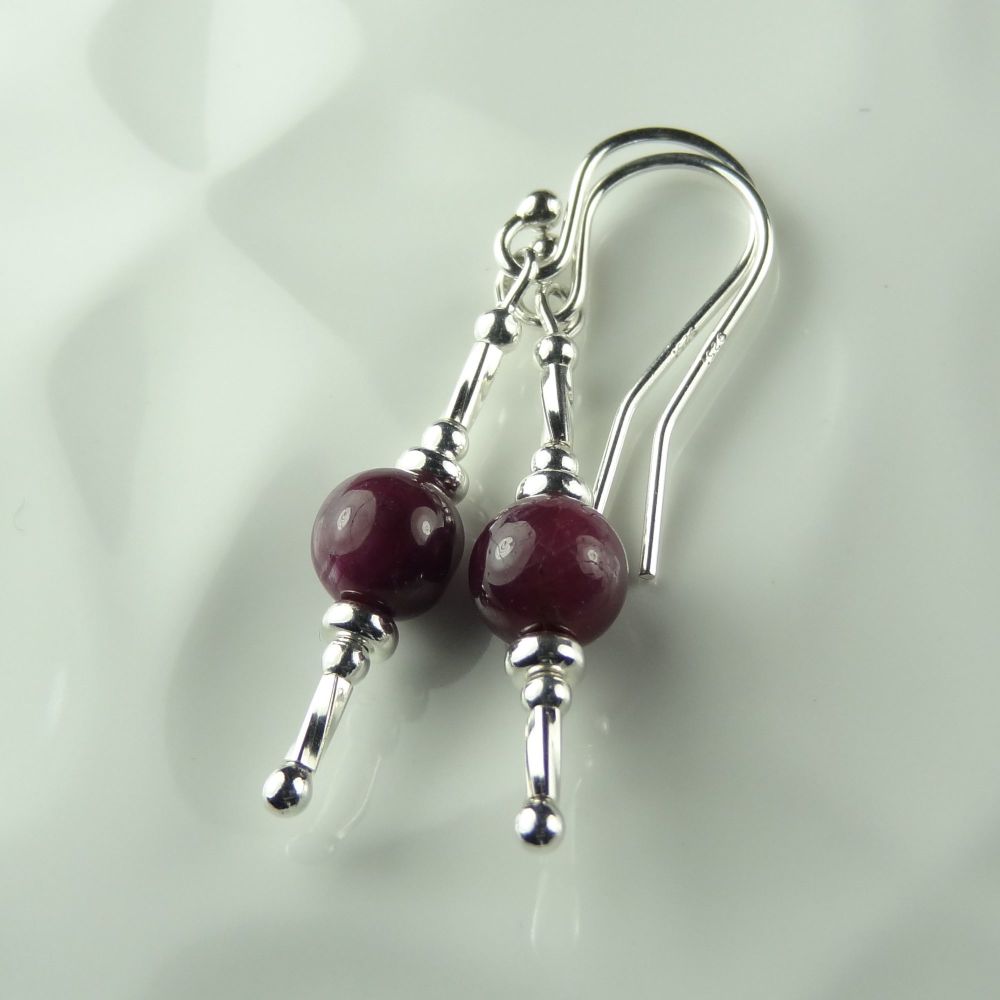 Sterling silver and 6mm (+/-) purple-ish pink Ruby semi-precious stone drop/dangle earrings - September birthday birthstone (L)
