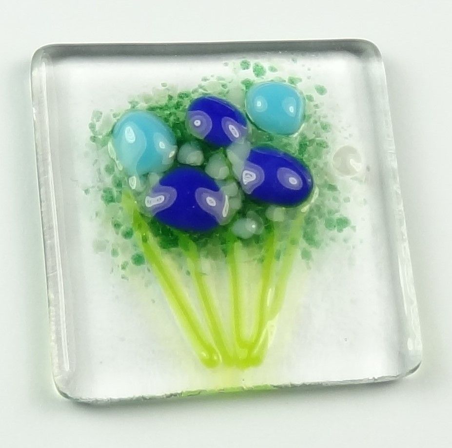 Handmade fused glass art greeting card, any occasion ~ blue flowers, floral, bouquet ~ 4x4 inch card, 1.5 inch (+/-) glass (#400)