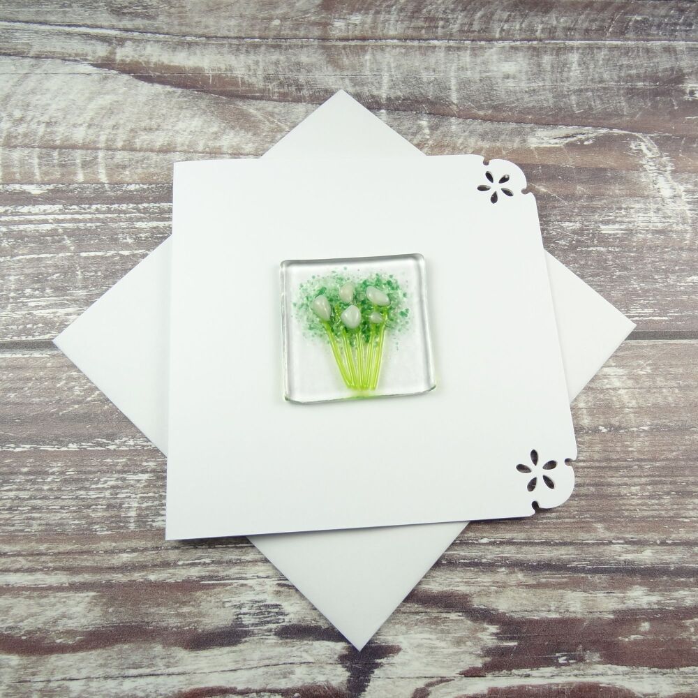 Handmade fused glass art greeting card, any occasion ~ white flowers, floral, bouquet ~ 4x4 inch card, 1.5 inch (+/-) glass (#421)