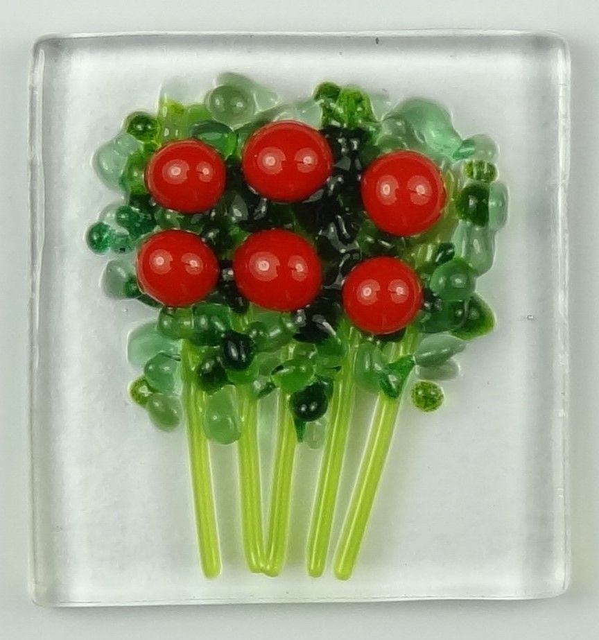 Handmade fused glass art greeting card, any occasion ~ red flowers, floral, bouquet ~ 4x4 inch card, 1.5 inch (+/-) glass (#605)