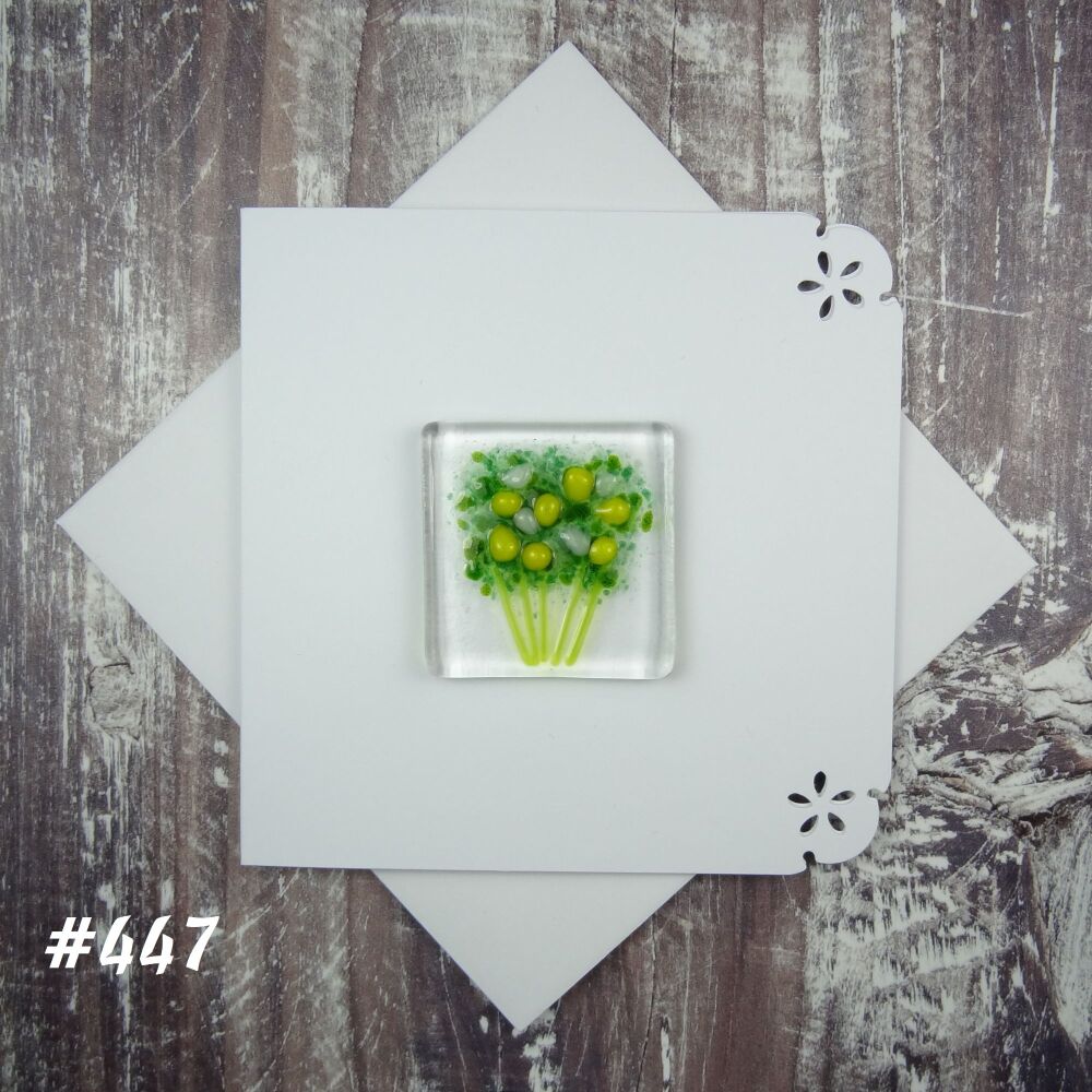 Handmade fused glass art greeting card, any occasion ~ yellow & white flowers, floral, bouquet ~ 4x4 inch card, 1.5 inch (+/-) glass (#447)