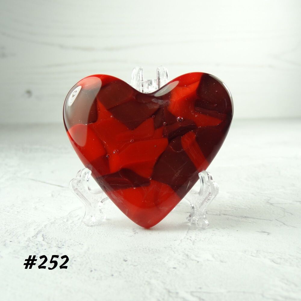 Handcrafted red fused glass heart with a stand - 5 cm (+/-) heart (#252)