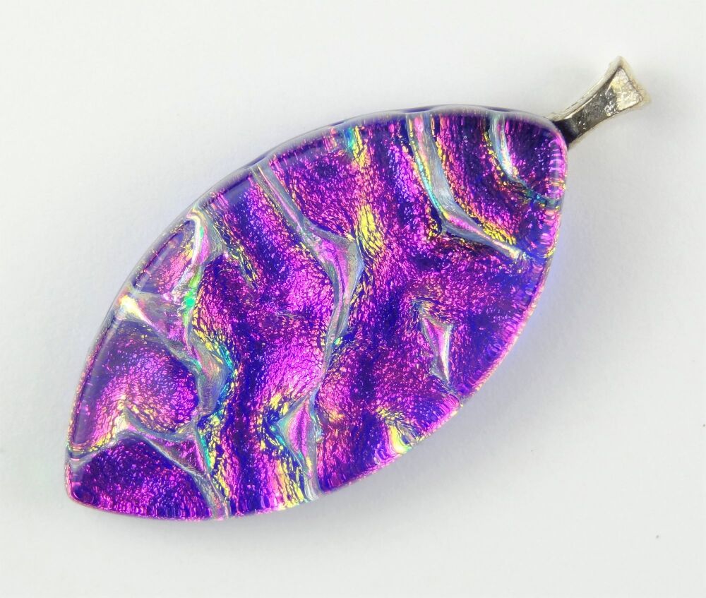 Handcrafted 4.4cm pinky-purple genuine dichroic glass pendant, with leather cord & gift box (#10981)