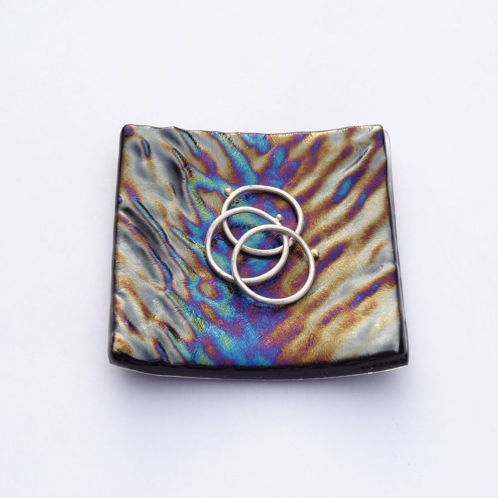Handcrafted textured/iridescent bullseye fused glass ring trinket dish tea light holder or ornament to display, 6.5cm square, 6mm thick (#A)