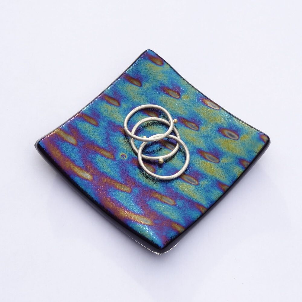 Handcrafted iridescent bullseye fused glass ring trinket dish tea light holder or ornament to display, 6.5cm square, 6mm thick (#E)