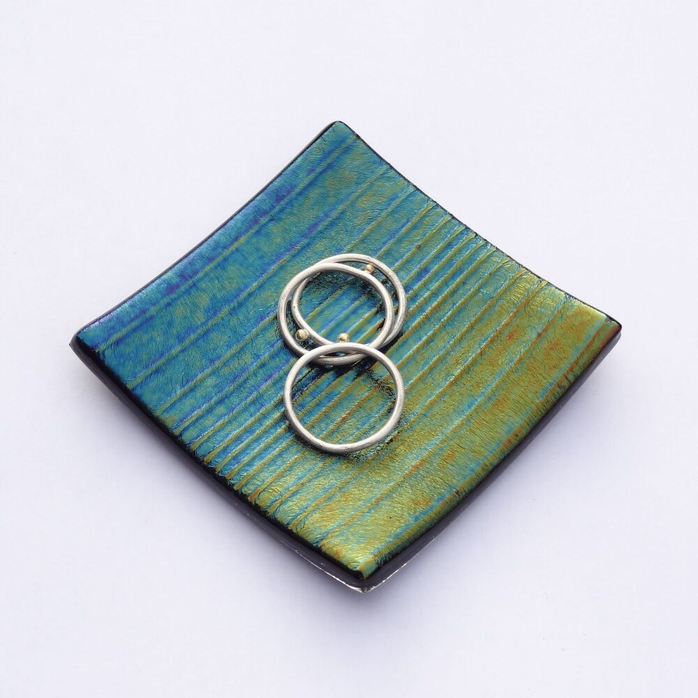 Handcrafted textured/iridescent bullseye fused glass ring trinket dish tea light holder or ornament to display, 6.5cm square, 6mm thick (#G)