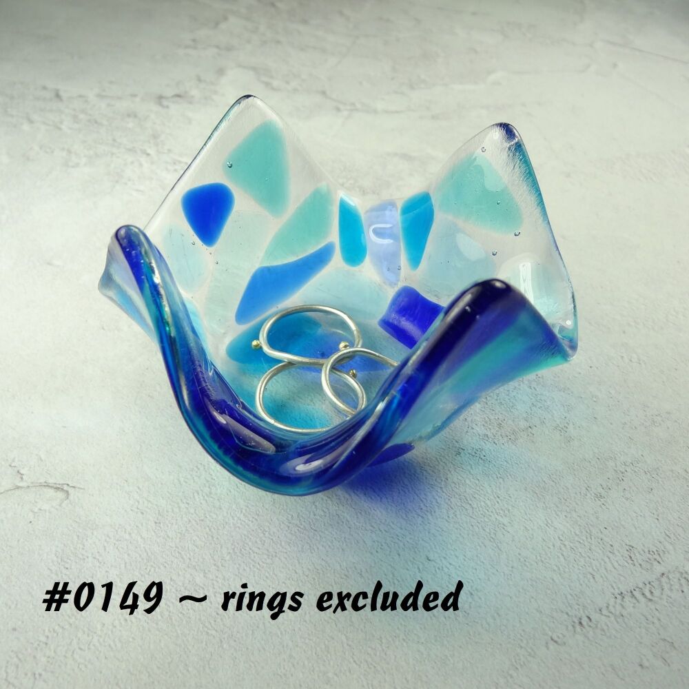 Lighter blue mosaic fused glass trinket dish, rings, earrings, 8cm approx, handcrafted (#0149)