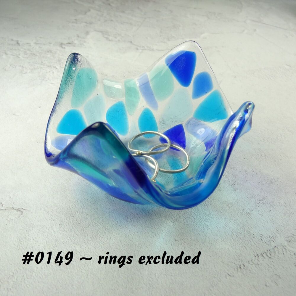 Lighter blue mosaic fused glass trinket dish, rings, earrings, 8cm approx, handcrafted (#0149)