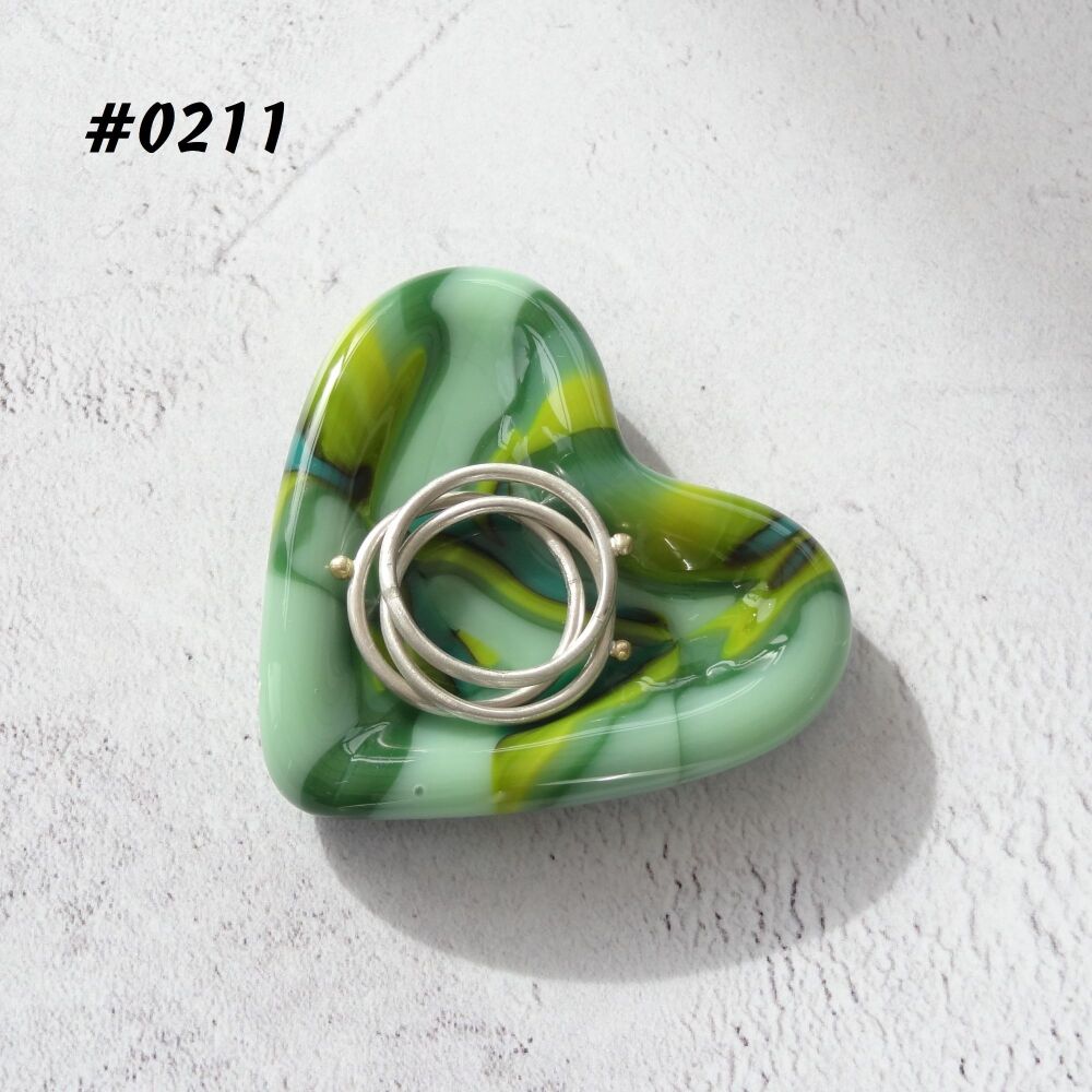 Green heart shaped fused glass ring dish, 5cm approx, handcrafted, organza gift bag (0211)