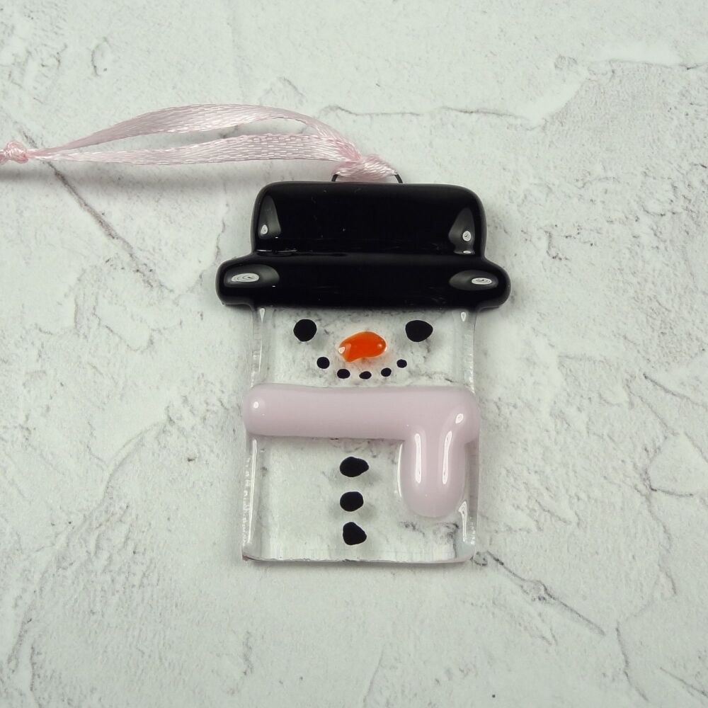 Fused glass snowmen tree decorations — Handmade & festive - 5 x 3cm (clear base, pink belt)