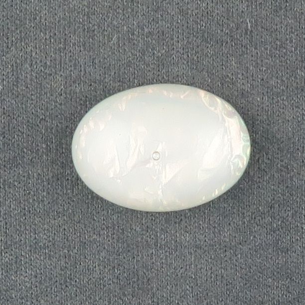 Plastic imitation opal