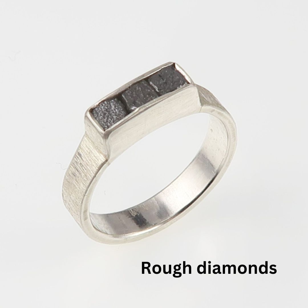Rough diamonds for unusual engagement rings