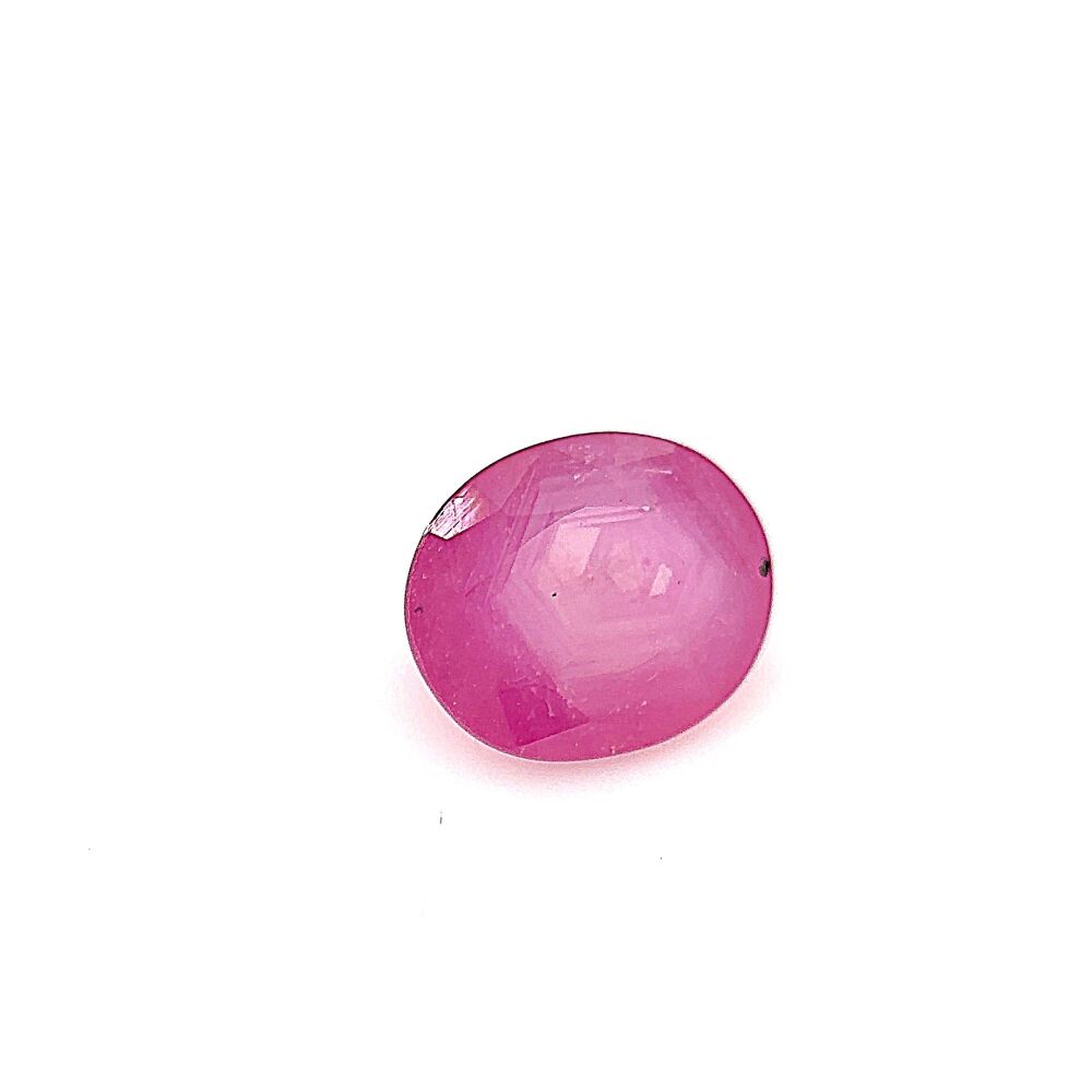Pink sapphire with growth zone pattern