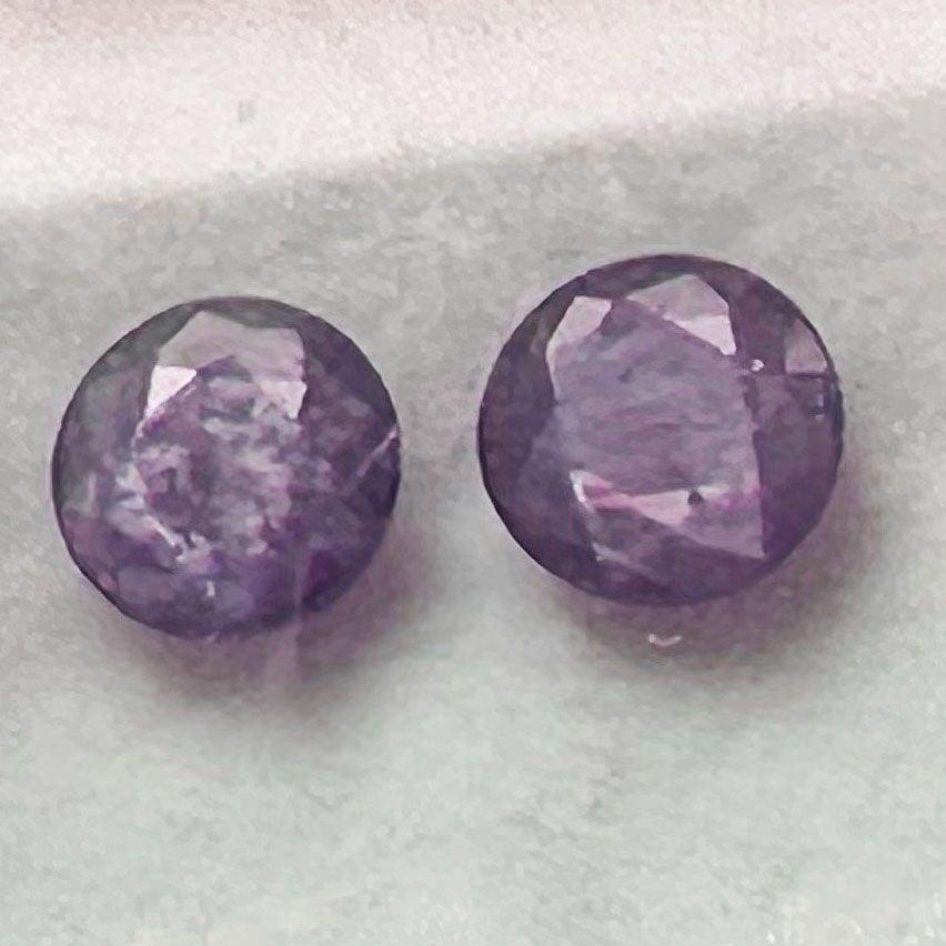 Sapphire faceted pair pink sheen