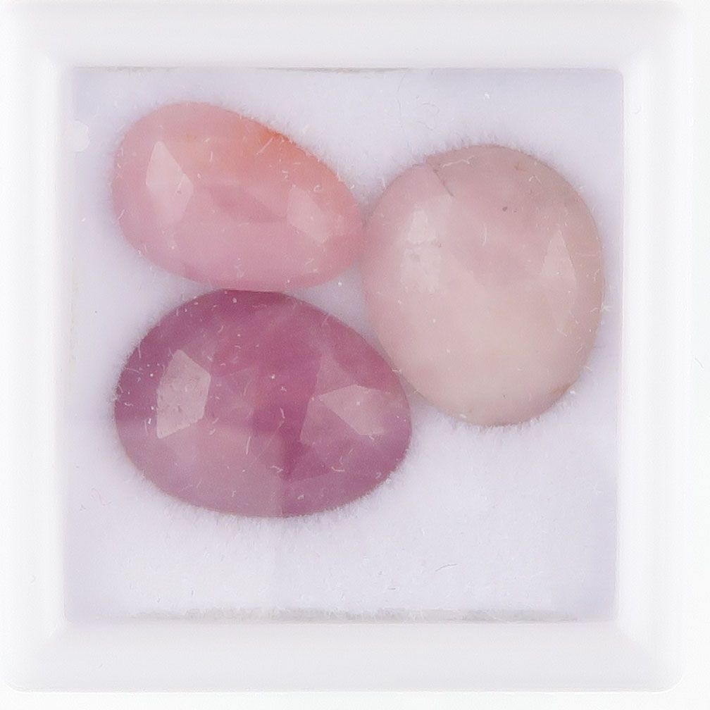 Sapphire facet top cabochons - 3400