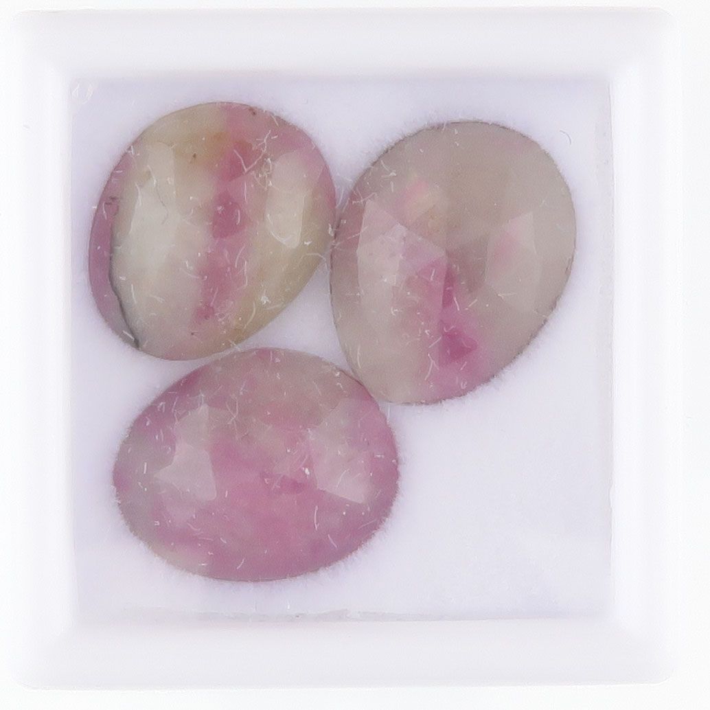 Sapphire facet top cabochons - 3405