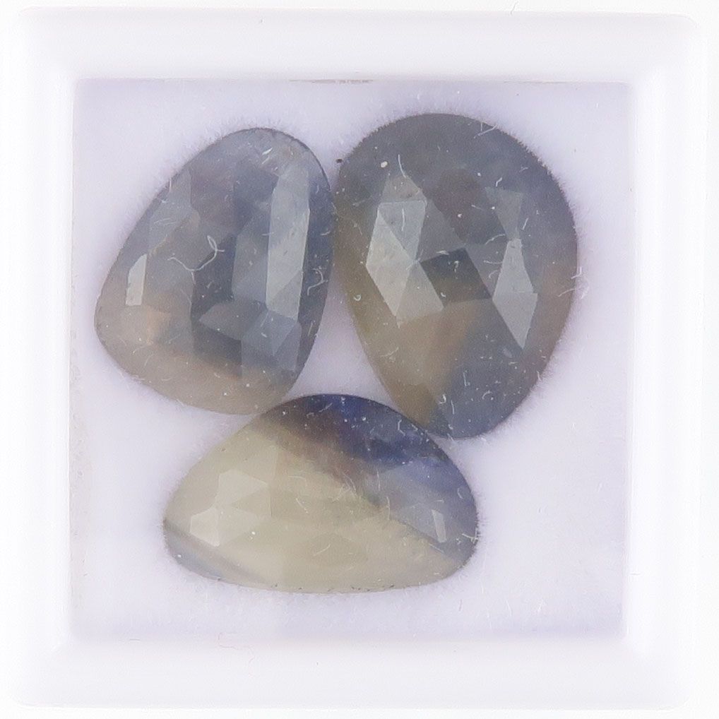 Sapphire facet top cabochons - 3409