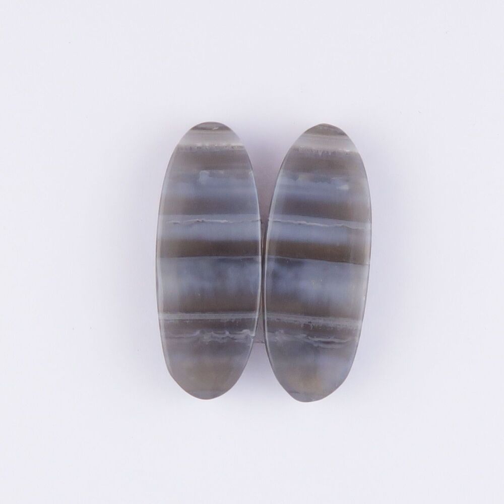 Grey opal pair - 3657