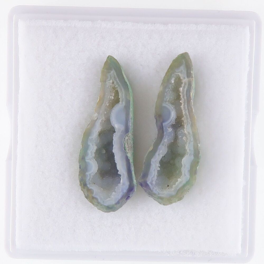 Geode pair with druzy - 3679