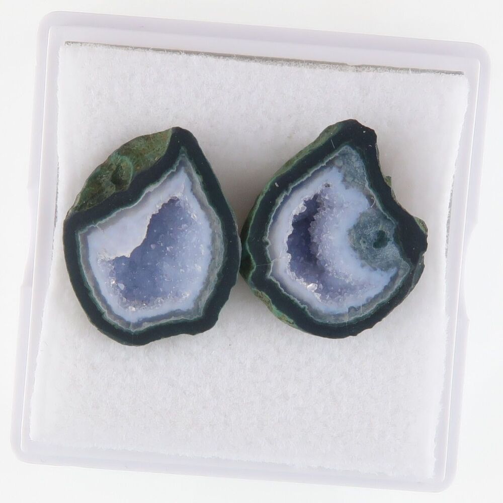 Geode pair with druzy - 3680