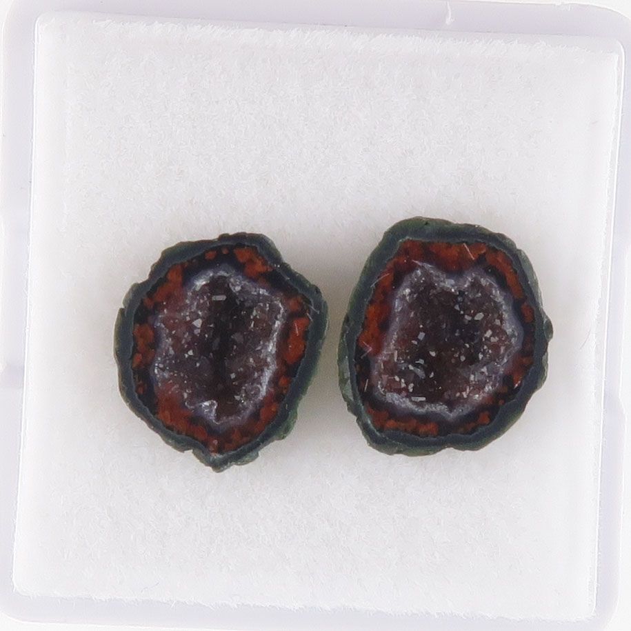 Geode pair with druzy - 3675