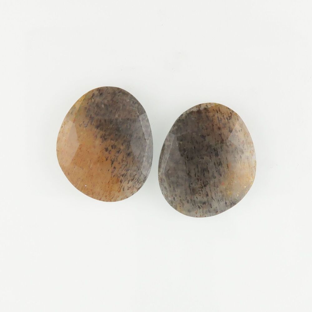 Feldspar & sunstone with ilmenite & hematite pair - 1975