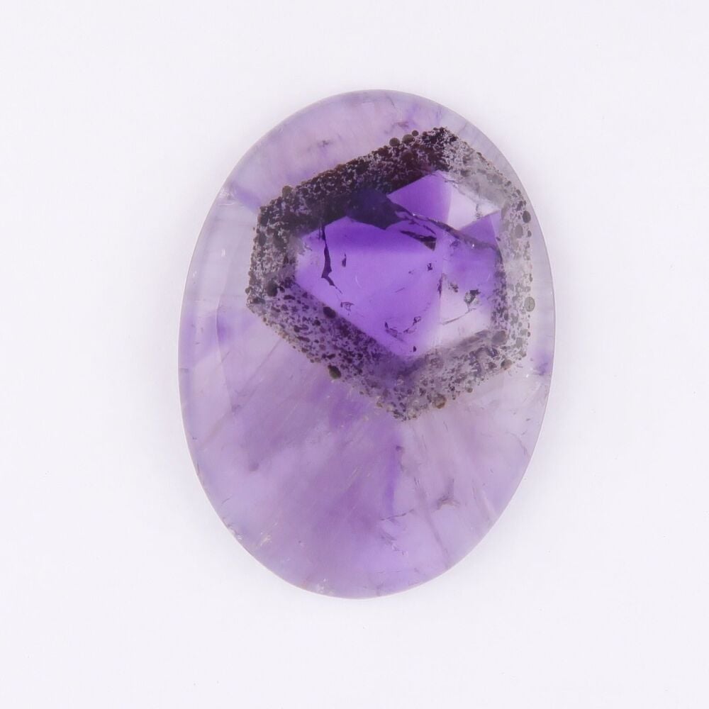 Amethyst cabochon - 4045
