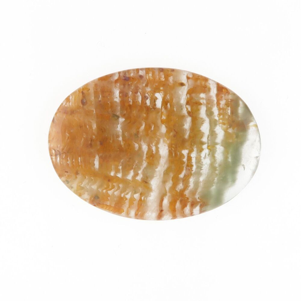 Quartz cabochon with inclusions - 4499